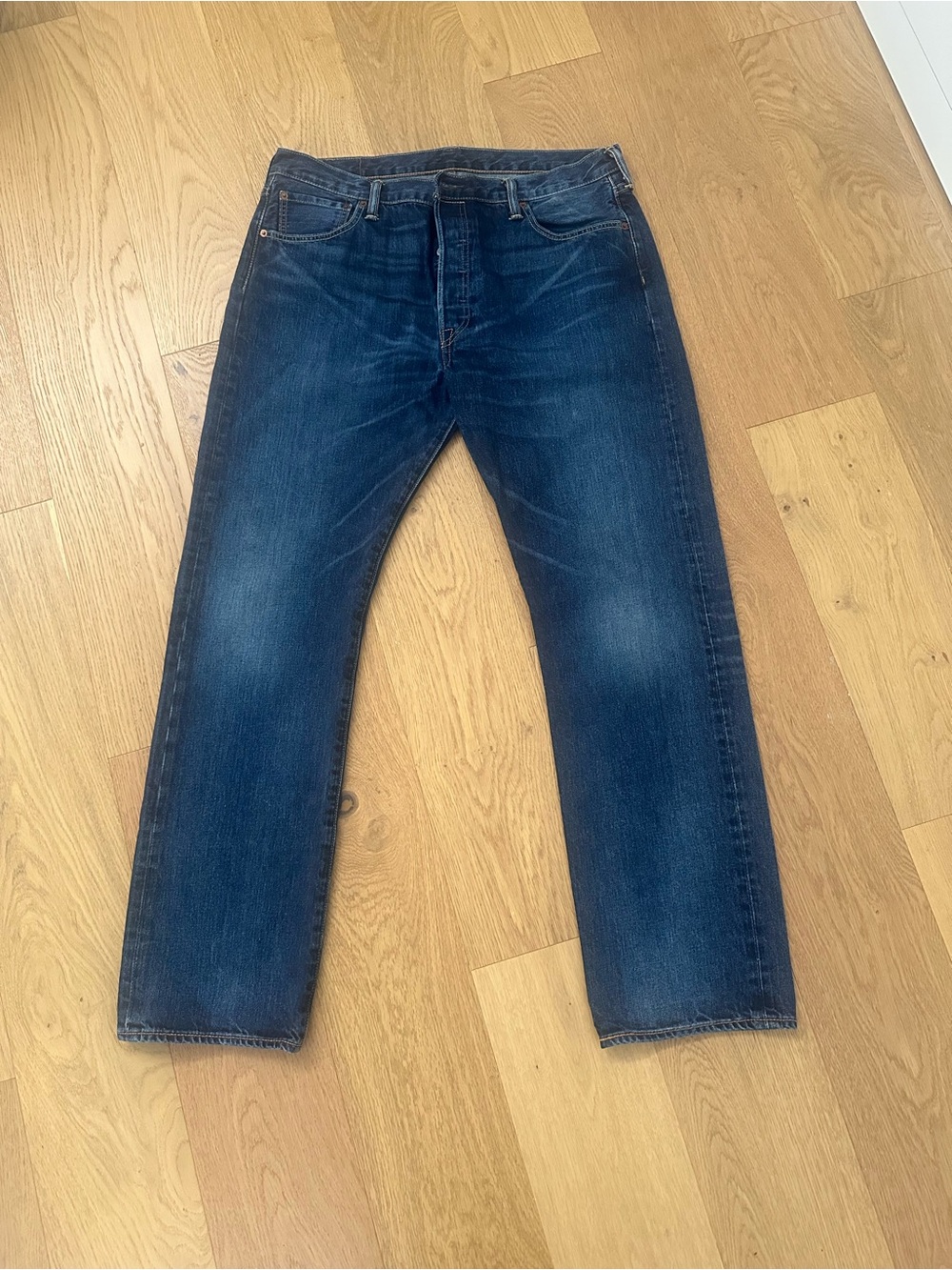 Levi’s 501 jeans denim premium 36 32 dark wash